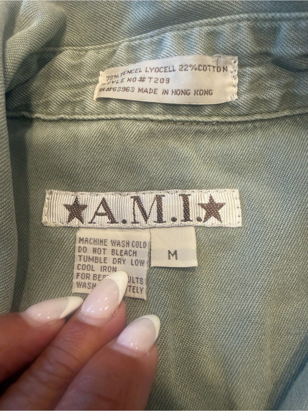 *A.M.I.*Men's Olive Long-Sleeve Casual Button-Up Shirt! M - Picture 3 of 7